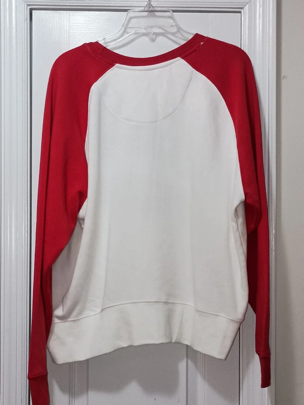 Pressbox White and Red Georgia Bulldogs Raglan Sweatshirt New With Tags Medium